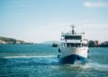 Les défis logistiques des liaisons internationales par ferry