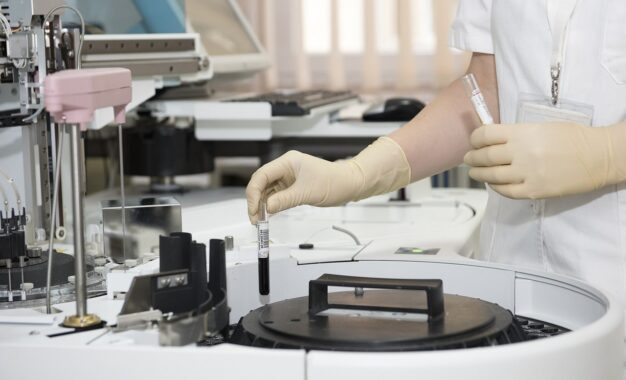 Quelles sont les normes de déménagement pour un laboratoire ?